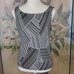 The Limited Sleeveless Top - L